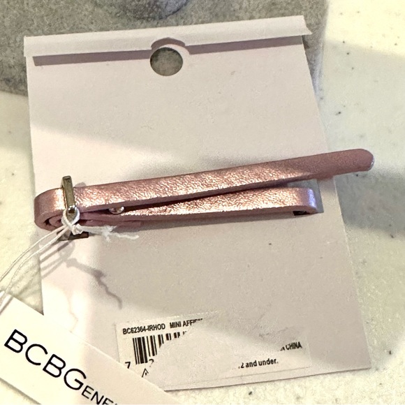 NWT Set of 2 BCBGeneration Bracelets- “Fearless” and “Blessed” silver on leather - Picture 7 of 10